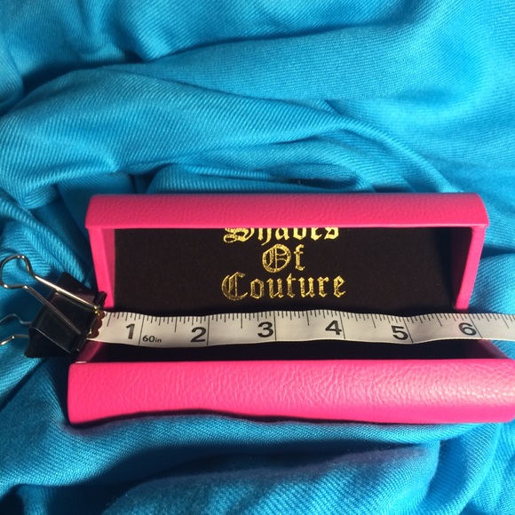 Pink Juicy couture heart shaped eyeglass case New! - Picture 6 of 8